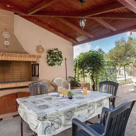 Emis House Krioneri Villa Lapanayoi