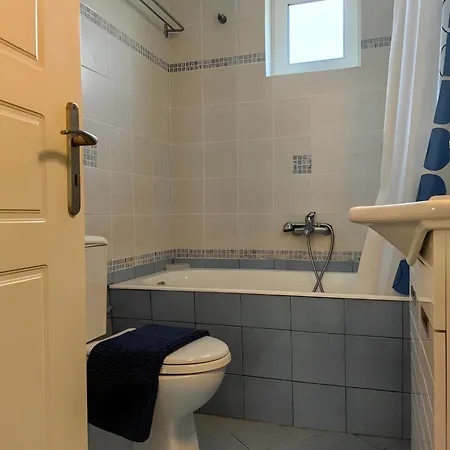 Emis House Krioneri Lapanayoi
