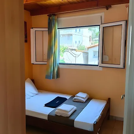 Emis House Krioneri *